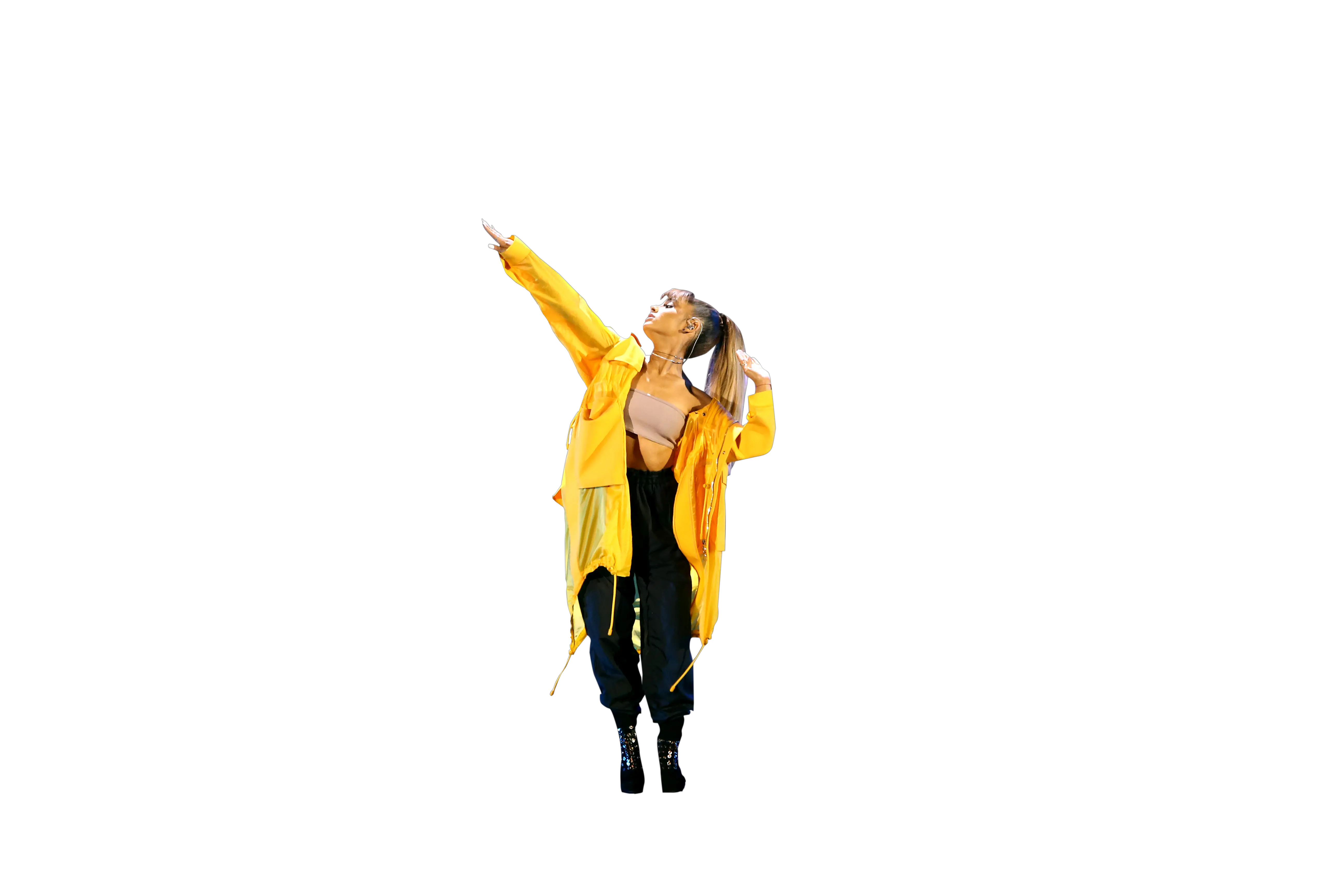 Download Ariana Grande In Yellow Dress Aquaman Png Stage Png